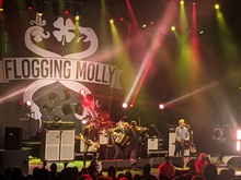 Flogging Molly / Violent Femmes / Me First & The Gimme Gimmes / THICK on Oct 22, 2021 [894-small]