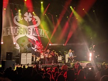 Flogging Molly / Violent Femmes / Me First & The Gimme Gimmes / THICK on Oct 22, 2021 [895-small]