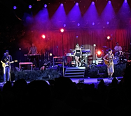 Maren Morris / The Lone Bellow on Aug 18, 2022 [528-small]
