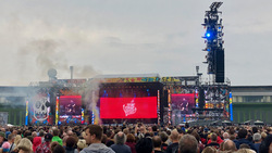 Die Toten Hosen / Feine Sahne Fischfilet / Thees Uhlmann / Stoned Jesus on Aug 20, 2022 [717-small]