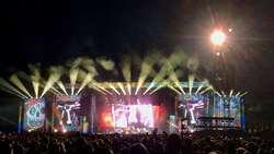 Die Toten Hosen / Feine Sahne Fischfilet / Thees Uhlmann / Stoned Jesus on Aug 20, 2022 [718-small]