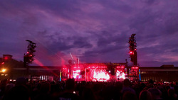 Die Toten Hosen / Feine Sahne Fischfilet / Thees Uhlmann / Stoned Jesus on Aug 20, 2022 [724-small]