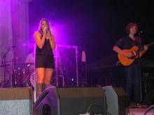 Gavin DeGraw / Colbie Caillat / Kylie Hinze on May 25, 2012 [102-small]