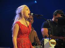 Live From The Grand Ole Opry on Apr 19, 2013 [134-small]