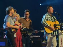 Live From The Grand Ole Opry on Apr 19, 2013 [141-small]