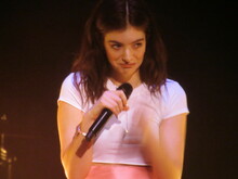 Lorde on Mar 23, 2018 [493-small]