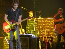 Carrie Underwood / Hunter Hayes on Apr 17, 2013 [164-small]