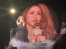 Shakira / Salva on Jun 14, 2018 [678-small]