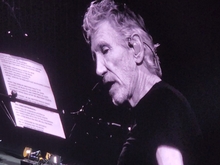Roger Waters on Aug 25, 2022 [571-small]