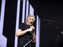 Roger Waters on Aug 25, 2022 [581-small]