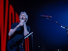 Roger Waters on Aug 25, 2022 [604-small]