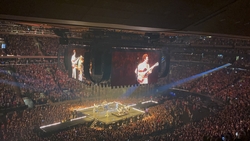 Harry Styles / Blood Orange on Aug 26, 2022 [792-small]