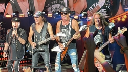 Scorpions / Thundermother on Aug 30, 2022 [753-small]
