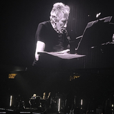 Roger Waters on Aug 30, 2022 [801-small]