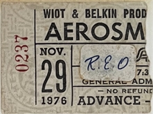 Aerosmith / REO Speedwagon on Nov 29, 1976 [066-small]