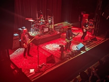 Mike Campbell & The Dirty Knobs / Alvin Youngblood Hart on Sep 1, 2022 [571-small]