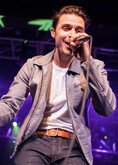 Kris Allen on Jan 14, 2017 [697-small]