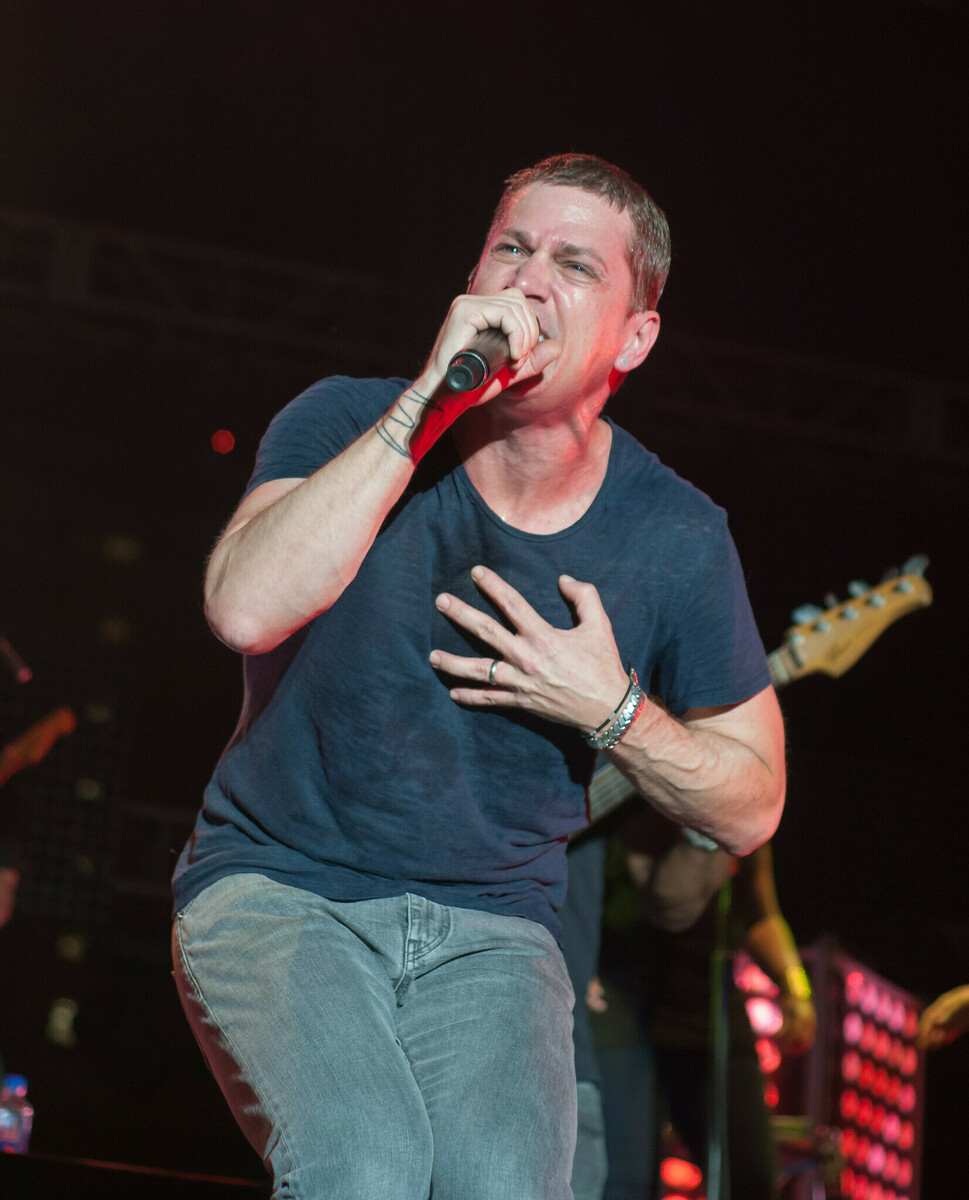 Rob Thomas Concert & Tour History (Updated for 2023 2024) Concert Archives