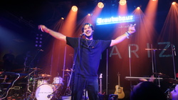 Hariz / Jillian Rossi / Jake Miller on Sep 1, 2022 [396-small]