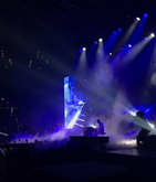 Twenty One Pilots / Peter McPoland on Sep 2, 2022 [908-small]