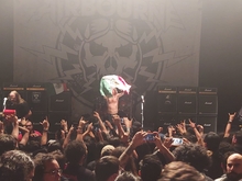 Airbourne on Sep 6, 2022 [708-small]