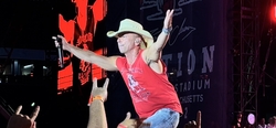 Kenny Chesney / Dan + Shay / Old Dominion / Carly Pearce on Aug 26, 2022 [777-small]