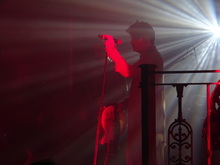 Gary Numan on Mar 17, 2018 [687-small]