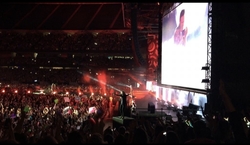 Icona Pop / One Direction on Aug 23, 2015 [713-small]