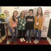 Alessia Cara on Oct 9, 2018 [767-small]