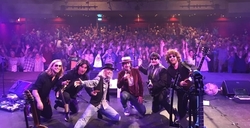 The Traveling Wilburys Experience on Jul 27, 2019 [870-small]