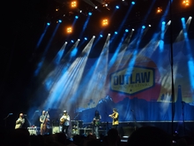 Willie Nelson & Family / Billy Strings / Larkin Poe / Brittney Spencer / Particle Kid on Sep 13, 2022 [376-small]