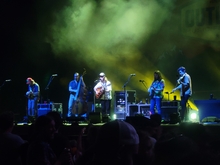 Willie Nelson & Family / Billy Strings / Larkin Poe / Brittney Spencer / Particle Kid on Sep 13, 2022 [380-small]