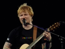 Ed Sheeran / Griff / Cat Burns on Sep 17, 2022 [050-small]