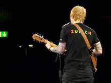 Ed Sheeran / Griff / Cat Burns on Sep 17, 2022 [051-small]