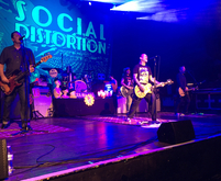 Social Distortion / Jade Jackson on Aug 8, 2017 [134-small]