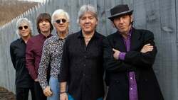 The Yardbirds / Rogers & Butler on Sep 22, 2022 [177-small]