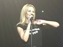 Kylie Minogue on Sep 20, 2018 [911-small]