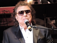 Ronnie Milsap  on Sep 15, 2022 [871-small]
