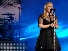 Maroon 5 / PJ Morton / Tony Lucca / Rozzi / Kelly Clarkson on Oct 4, 2013 [940-small]