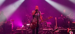 Peter Hook & The Light on Sep 26, 2022 [683-small]