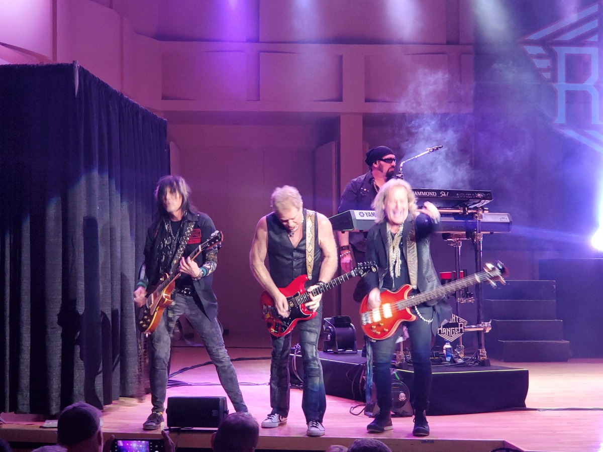 Night Ranger Concert & Tour History (Updated for 2022 2023) Concert
