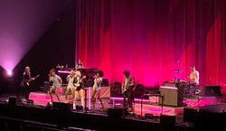 St Vincent at Chase Center ( pic by Gary Hobish), tags: St. Vincent, San Francisco, California, United States - Roxy Music / St. Vincent on Sep 26, 2022 [750-small]