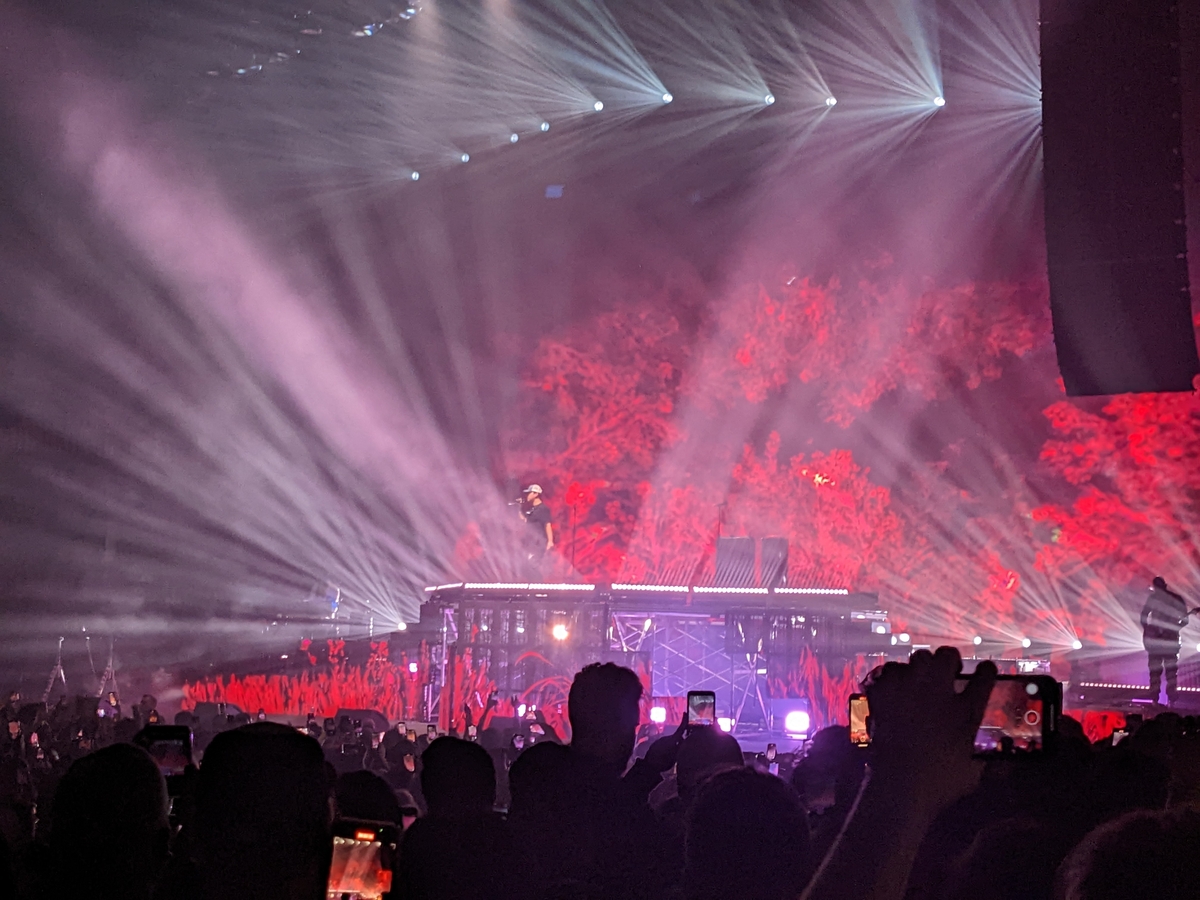 Joji Concert 2025 Houston Melli Siouxie
