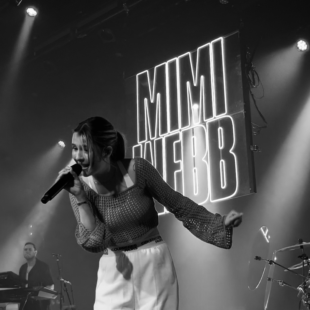 Mimi Webb Concert & Tour History (Updated for 2022 2023) Concert