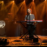Dean Lewis / Anson Seabra on Oct 7, 2022 [558-small]