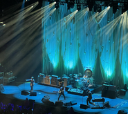 Eddie Vedder and The Earthlings on Oct 7, 2022 [607-small]