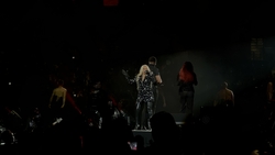Christina Aguilera / Jennifer Hudson on Dec 1, 2021 [703-small]