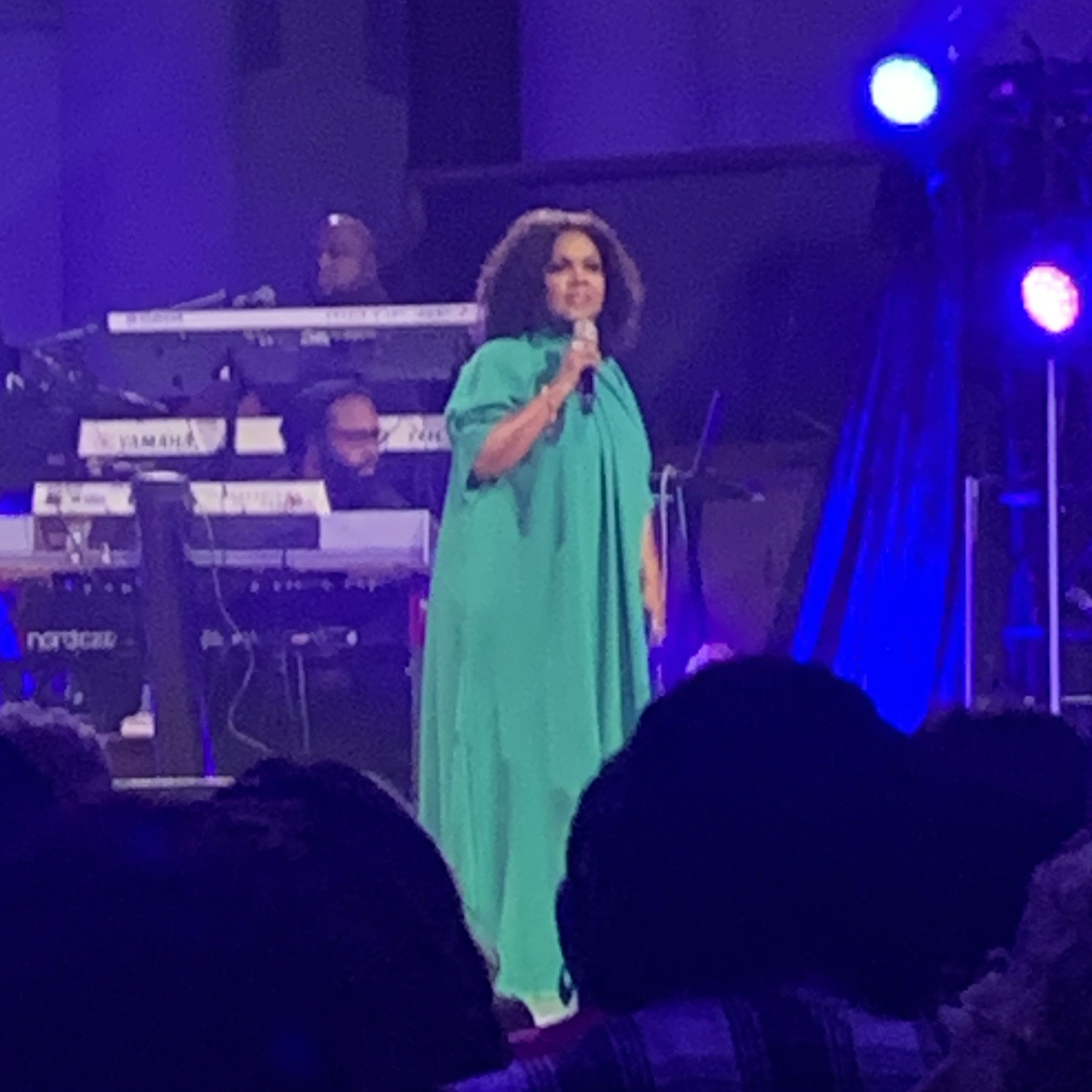 cece winans Concert & Tour History (Updated for 2025) Concert Archives