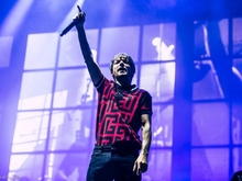 Louis Tomlinson / The Snuts on Sep 3, 2022 [993-small]