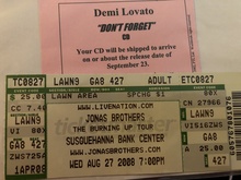 Jonas Brothers / Demi Lovato / The Veronicas on Aug 27, 2008 [086-small]